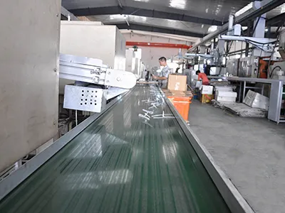 Plastic component inspection